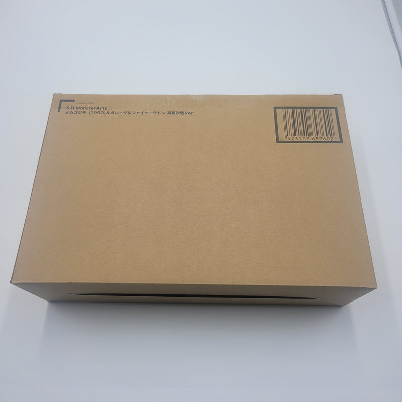 S.H.MonsterArts メカゴジラ (1993)＆ガルーダ＆ファイヤーラドン 幕張決戦Ver. / Mecha Godzilla (1993) & Garuda & Fire Radon Makuhari Battle Ver.